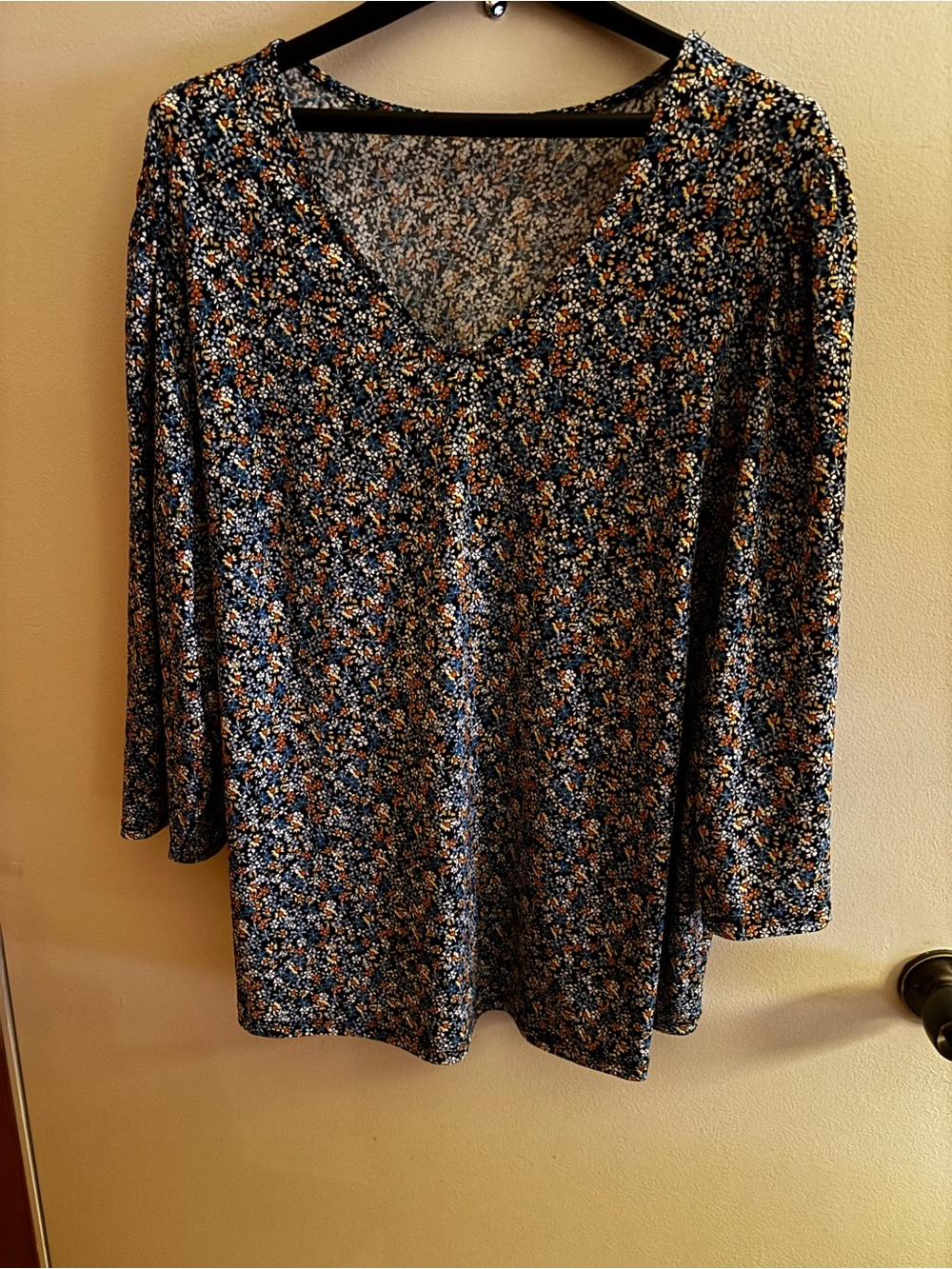 Women’s Floral V-Neck Long Sleeve Top - Blue/Orange